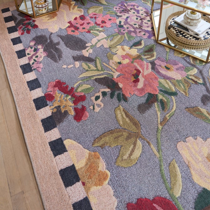 Tudor Rose 8' x 10' Washable Rug