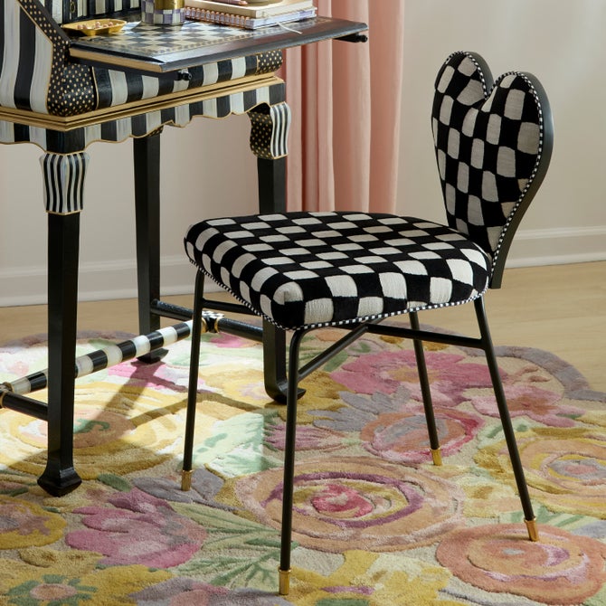 Queen of Hearts Chair