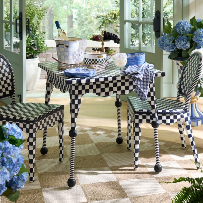 Gambit Check Outdoor Patio Dining Table