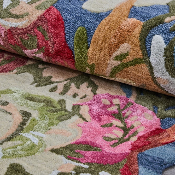 Sea Garden Floral 5' x 8' Rug